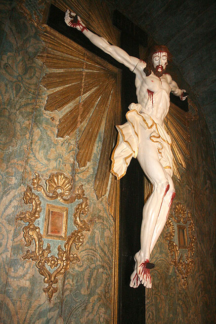 Restaurados impressionantes elementos artísticos do século XVIII na Igreja do Bonfim de Pirenópolis